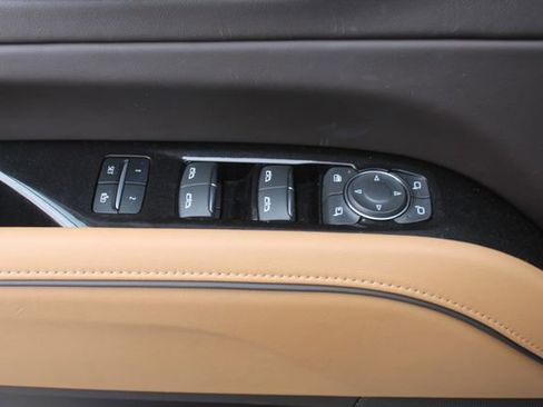Used 2022 Cadillac Escalade Premium Luxury w/ LPO, Floor Liner Package AWD/4WD image 37