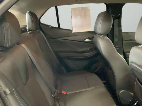 Used 2023 Buick Encore GX Preferred w/ Cold Weather Comfort Package AWD/4WD image 34