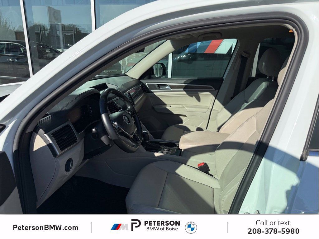 Used 2019 Volkswagen Atlas SEL AWD/4WD image 14