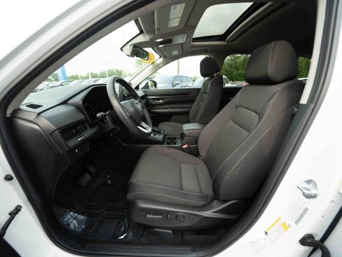Used 2024 Honda CR-V EX image 9