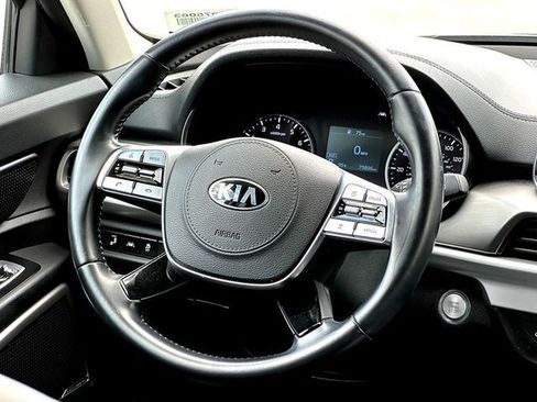 Used 2020 Kia Telluride S FWD image 32