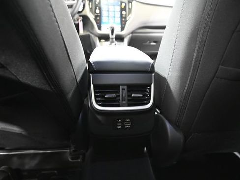 Used 2025 Subaru Outback Premium w/ Popular Package #1A AWD/4WD image 26