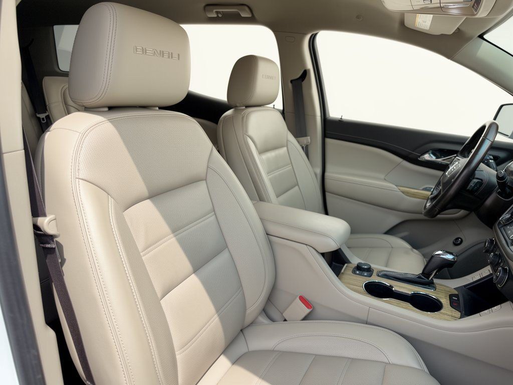 Used 2019 GMC Acadia Denali FWD image 30