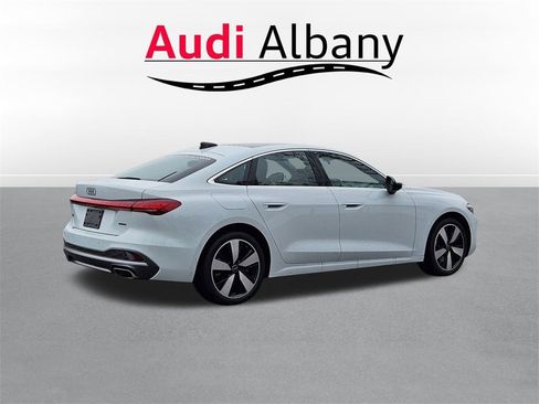 Used 2025 Audi A5 2.0T Premium Plus w/ Premium Plus image 4