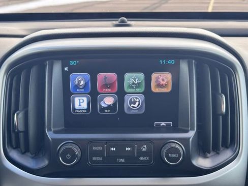 Used 2015 Chevrolet Colorado LT image 19