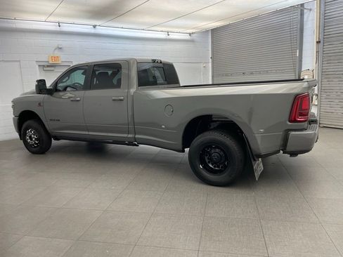New 2026 RAM 3500 Laramie AWD/4WD image 8
