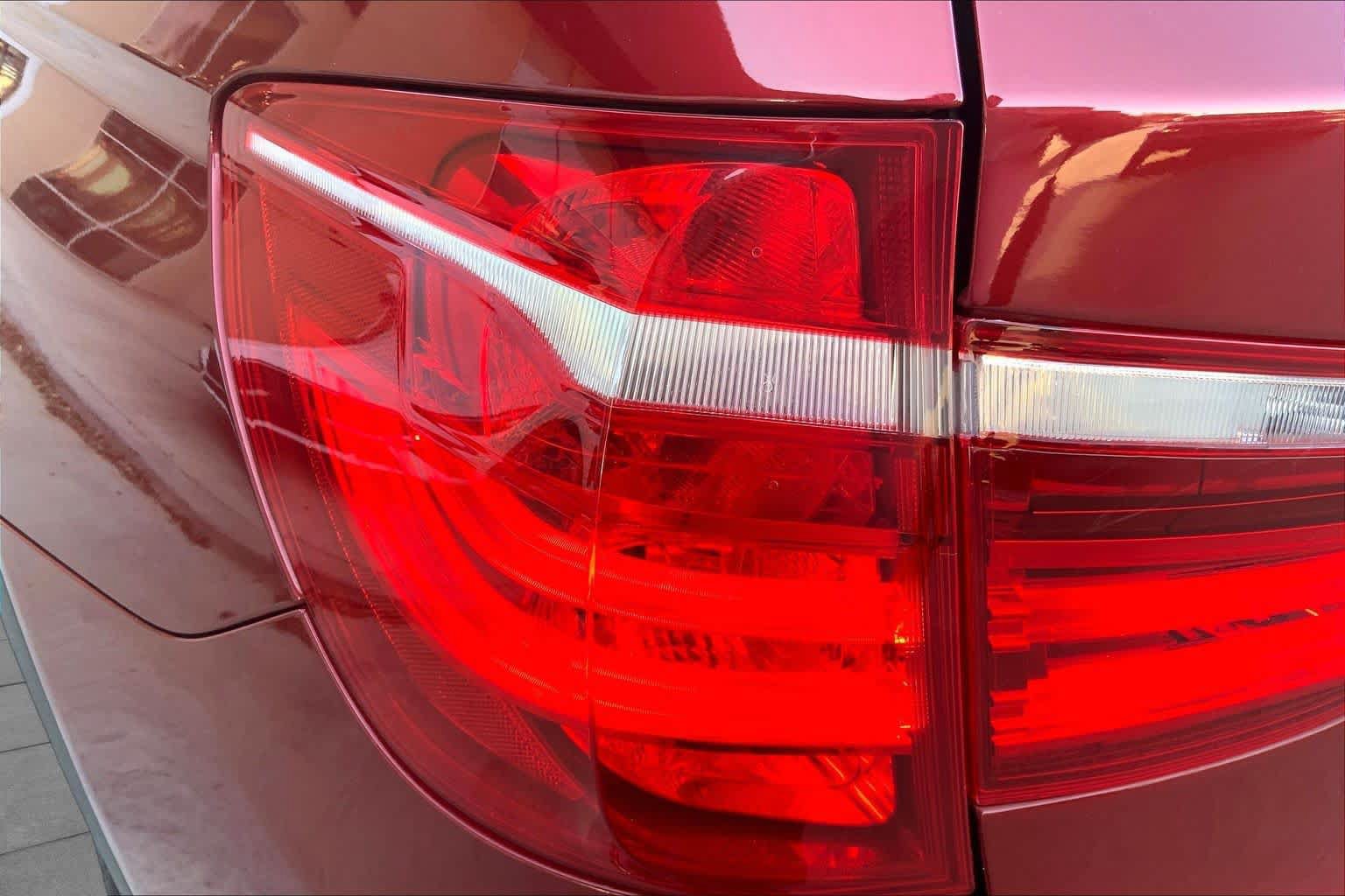 Used 2011 BMW X3 xDrive28i AWD/4WD image 27