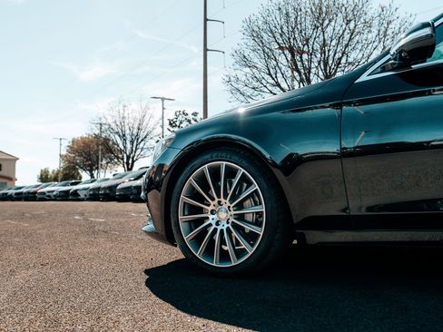 Used 2015 Mercedes-Benz S 550 Sedan image 15