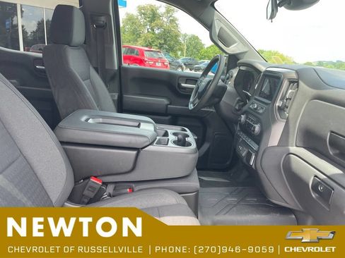 Used 2023 Chevrolet Silverado 1500 Custom w/ LPO, Dark Essentials Package AWD/4WD image 17