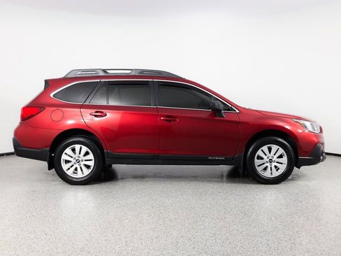 Used 2018 Subaru Outback 2.5i image 10