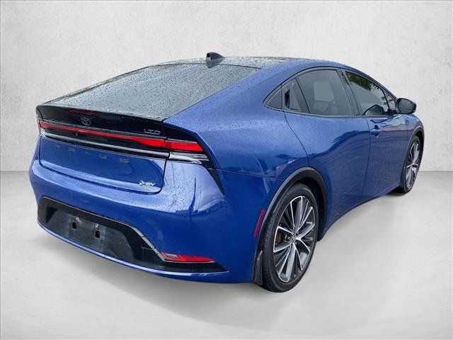 Used 2023 Toyota Prius Limited FWD image 5
