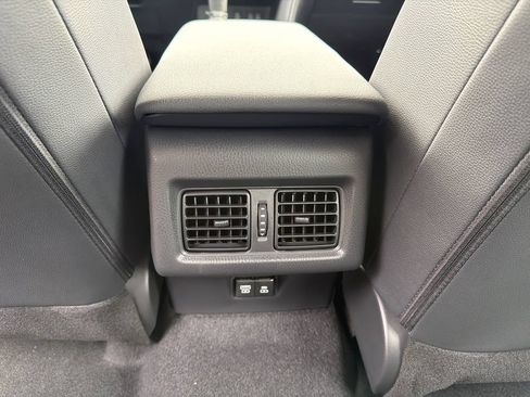 New 2026 Toyota Camry Hybrid FWD image 22