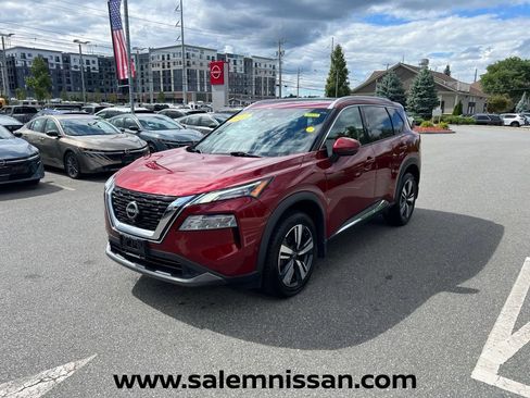 Used 2023 Nissan Rogue SL w/ SL Premium Package AWD/4WD image 3