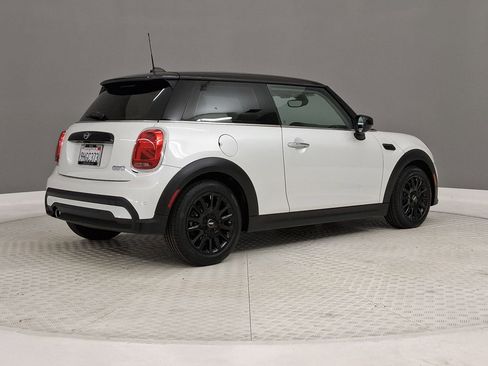 Certified 2024 MINI Cooper 2-Door Hardtop FWD image 7
