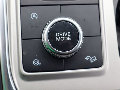 Used 2023 Ford Explorer XLT w/ Equipment Group 202A image 27