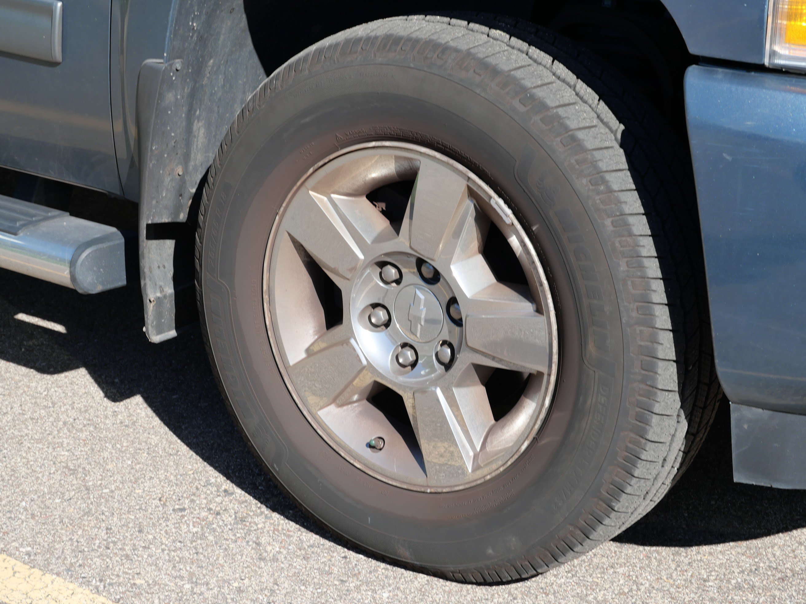 Used 2011 Chevrolet Silverado 1500 LT w/ All-Star Edition AWD/4WD image 3