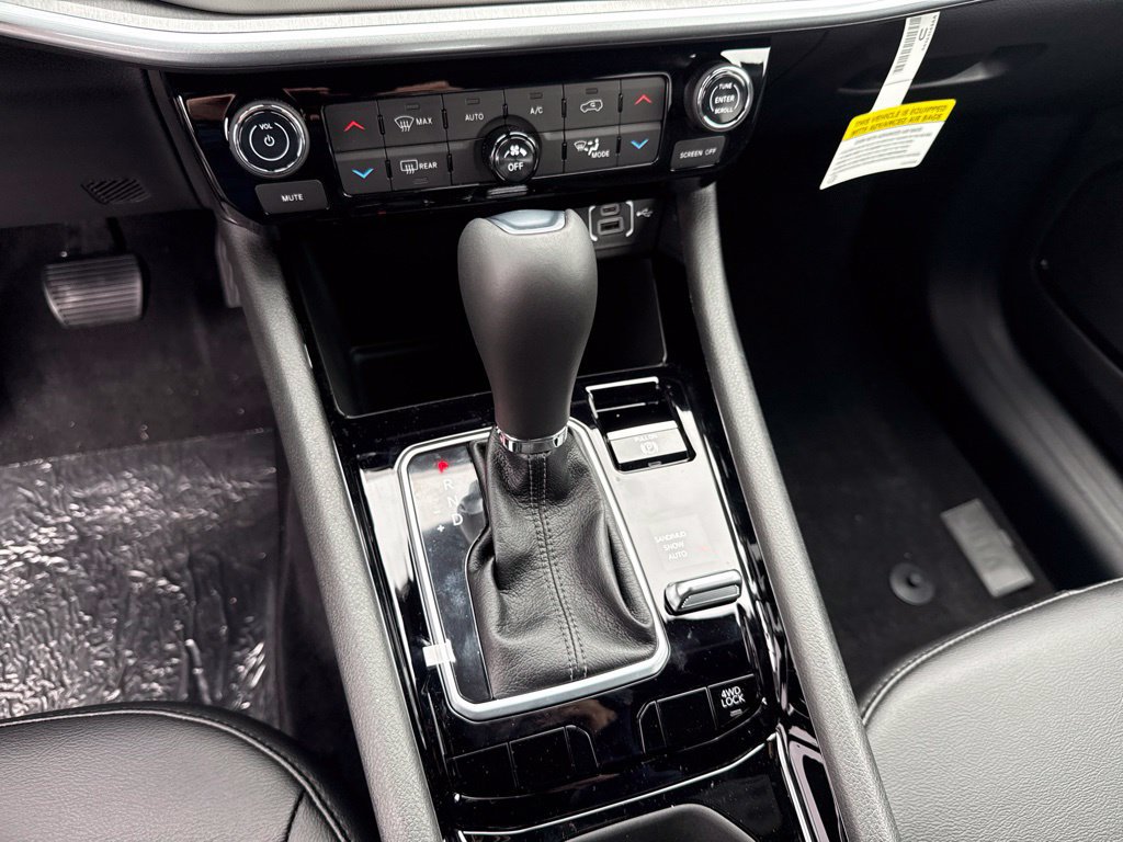 New 2026 Jeep Compass Limited AWD/4WD image 14