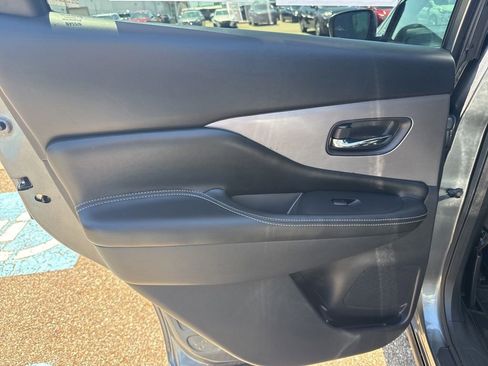 Used 2020 Nissan Murano S w/ Technology Package AWD/4WD image 28