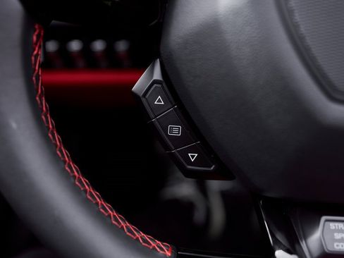 Used 2021 Lamborghini Huracan EVO image 47