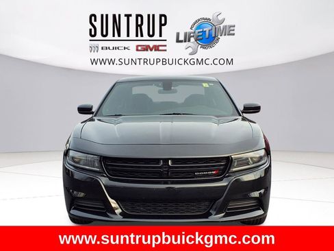 Used 2022 Dodge Charger SXT image 10