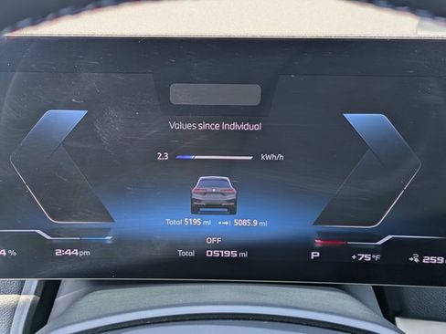 Certified 2025 BMW iX M60 AWD/4WD image 11