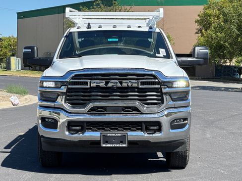 New 2026 RAM 3500 Tradesman w/ Chrome Appearance Group A AWD/4WD image 8