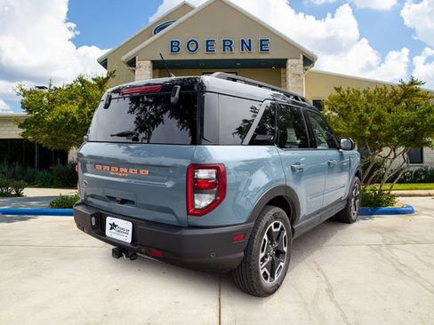 Used 2022 Ford Bronco Sport Outer Banks w/ Tech Package AWD/4WD image 7