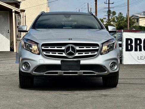 Used 2018 Mercedes-Benz GLA 250 w/ Premium Package image 3