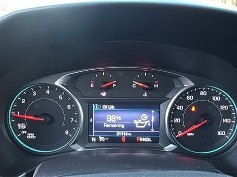 Used 2024 Chevrolet Equinox LT image 16