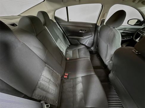 Used 2022 Nissan Sentra SR w/ Trunk Package image 24