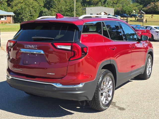 Used 2022 GMC Terrain SLT AWD/4WD image 5