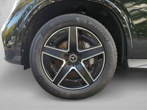 Used 2026 Mercedes-Benz GLC 300 image 24