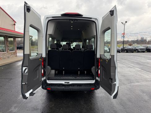 Used 2022 Ford Transit 350 XLT image 6