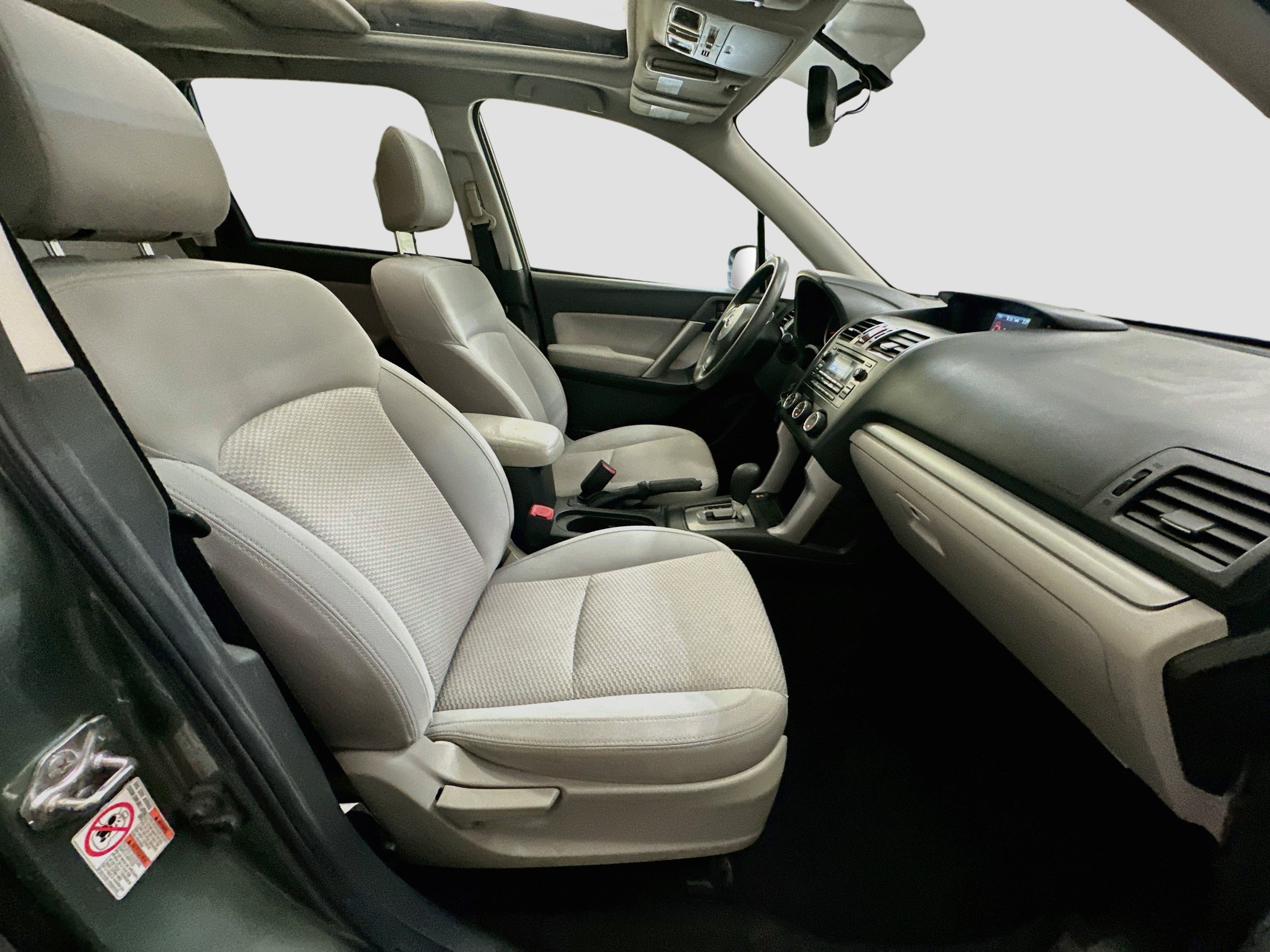 Used 2015 Subaru Forester 2.5i Premium w/ All-Weather Package AWD/4WD image 30