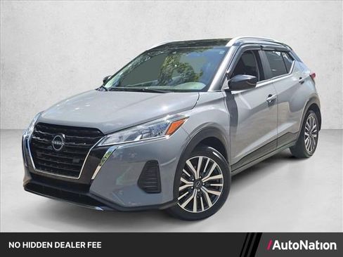 Certified 2023 Nissan Kicks SV FWD image 1