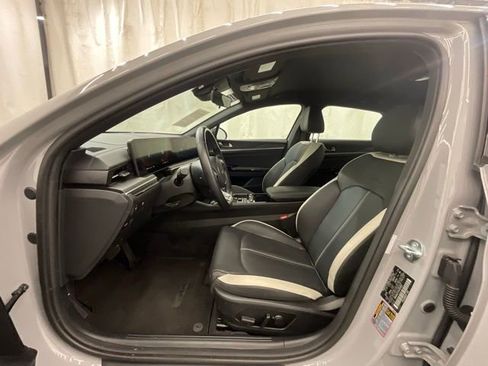 Used 2025 Kia K5 GT-Line FWD image 10