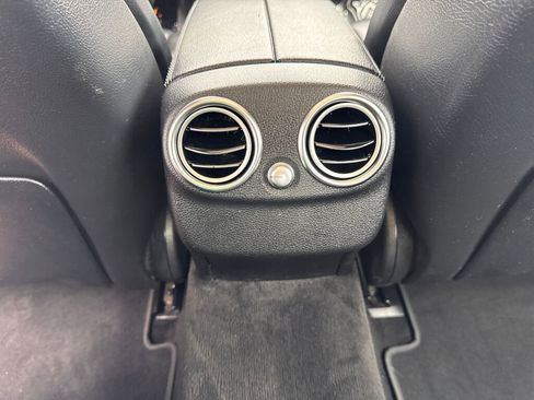 Used 2017 Mercedes-Benz C 300 Sedan image 17