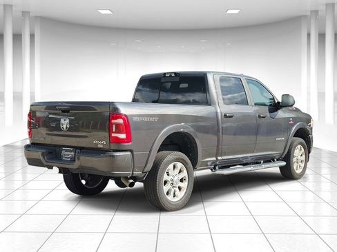 Used 2022 RAM 2500 Laramie AWD/4WD image 3