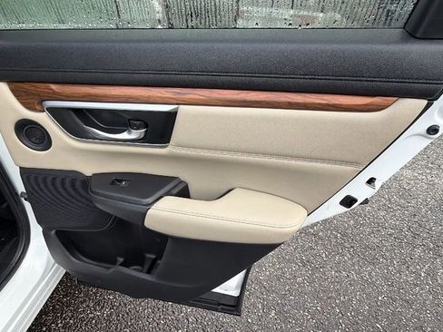 Used 2019 Honda CR-V EX-L image 18