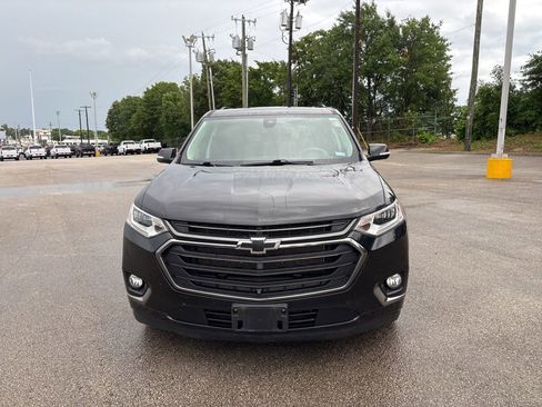 Used 2020 Chevrolet Traverse Premier w/ Redline Edition FWD image 2