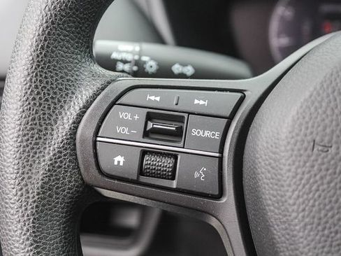 Used 2024 Honda HR-V LX image 30