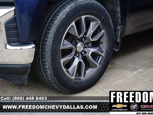Used 2020 Chevrolet Silverado 1500 LT w/ Texas Edition RWD image 10