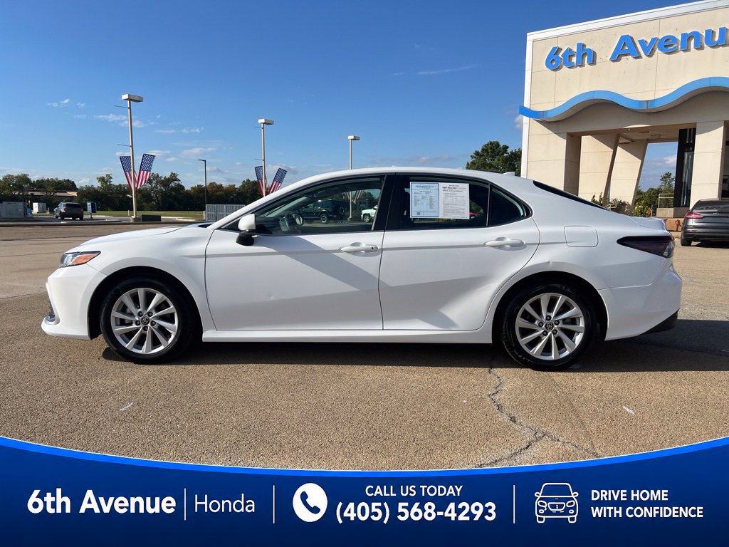 Used 2024 Toyota Camry LE FWD image 8