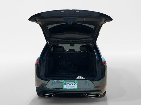 Used 2024 Land Rover Range Rover Sport Dynamic SE image 21