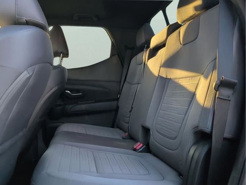 Used 2023 Hyundai Santa Cruz SEL Premium image 30