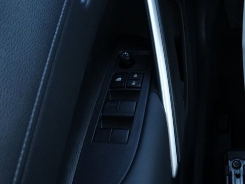 New 2026 Toyota Corolla Cross LE image 27