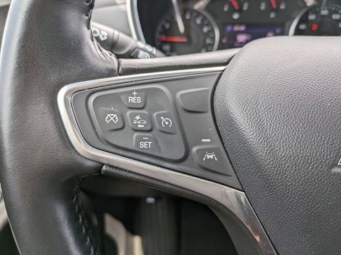 Used 2022 Chevrolet Equinox LT image 23