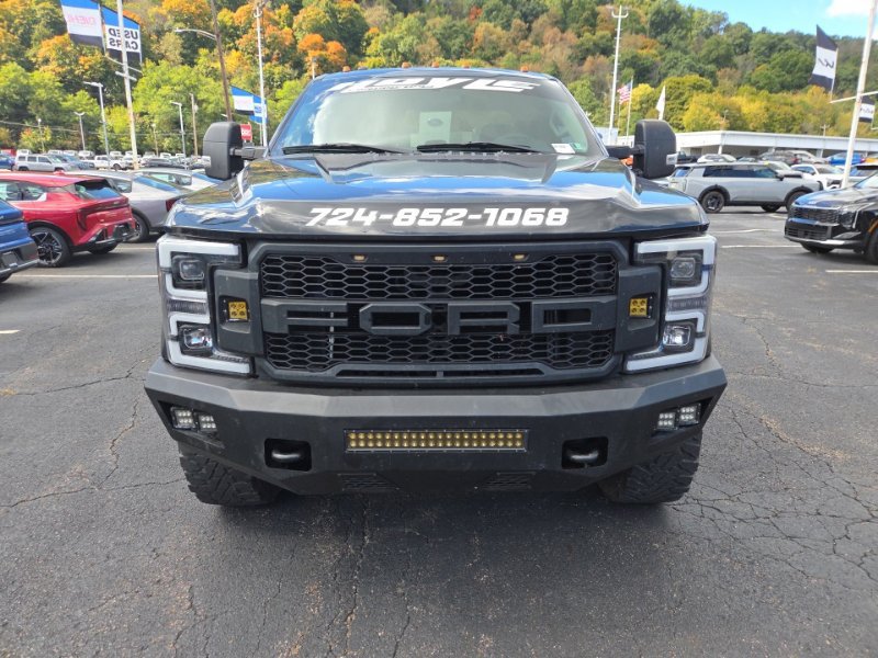 Used 2018 Ford F250 XLT w/ XLT Value Package AWD/4WD image 2