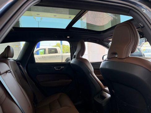 Used 2024 Volvo XC60 B5 Plus w/ Climate Package AWD/4WD image 23
