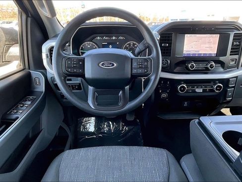 Used 2023 Ford F150 XLT w/ XTR Package image 5